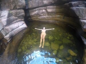 Poço Arcanjos alto paraíso boiando