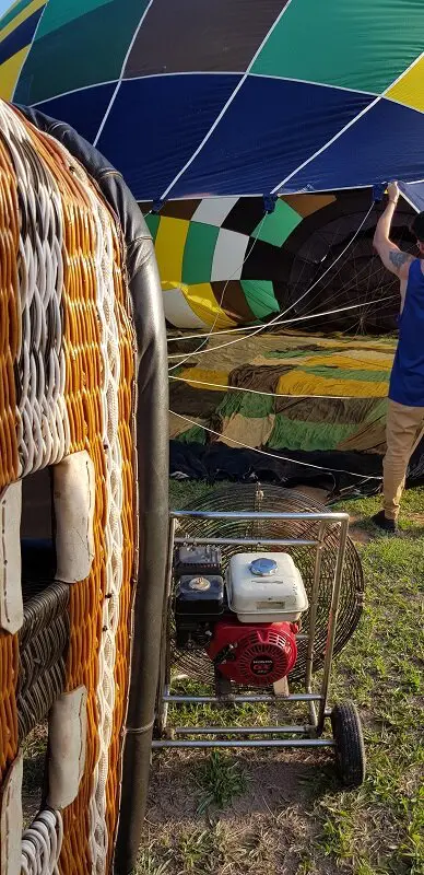 voo de balão na chapada dos veadeiros montagem