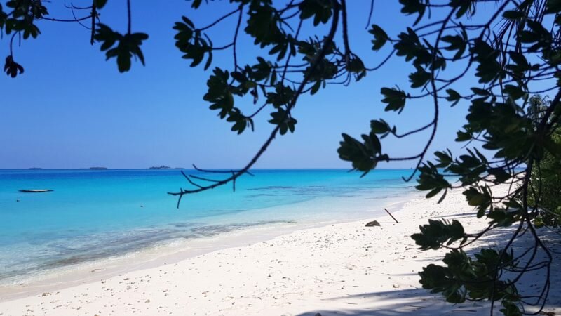 onde se hospedar nas maldivas praia dhigurah