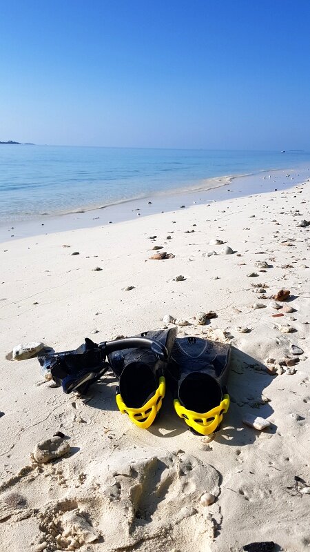 onde se hospedar nas maldivas praia