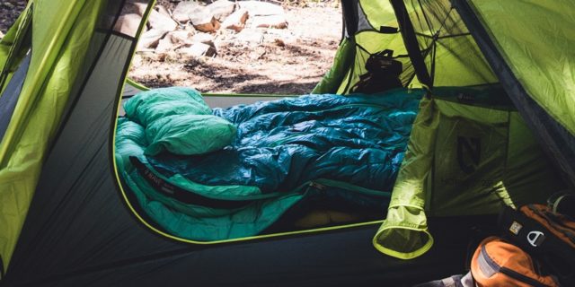 saco de dormir camping barraca