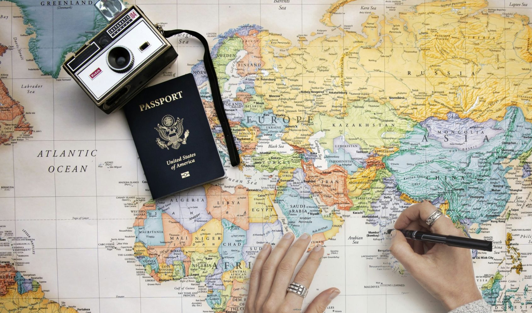 lugares para viajar sem passaporte