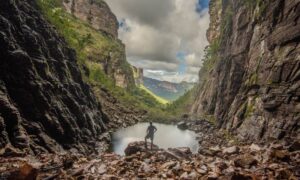 Conheça o incrível trekking do Vale do Pati, na Bahia